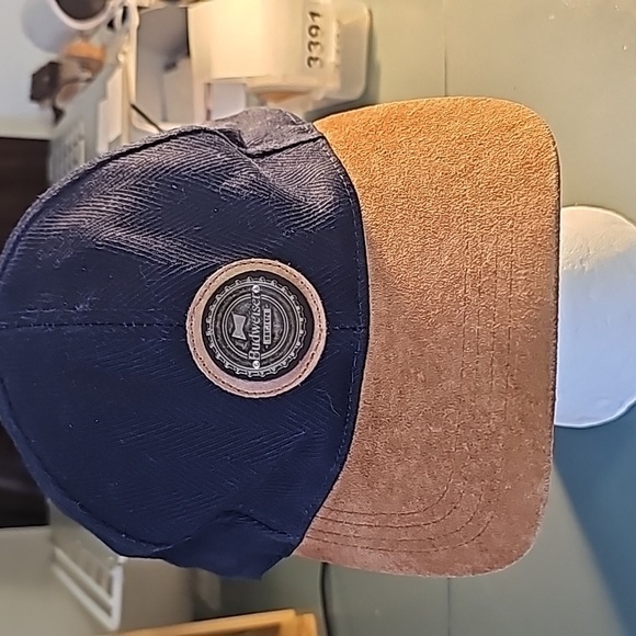 Budweiser hat, navy blue  and tan. 1999 Anheuser Bush. ADJUSTABLE - Picture 1 of 9